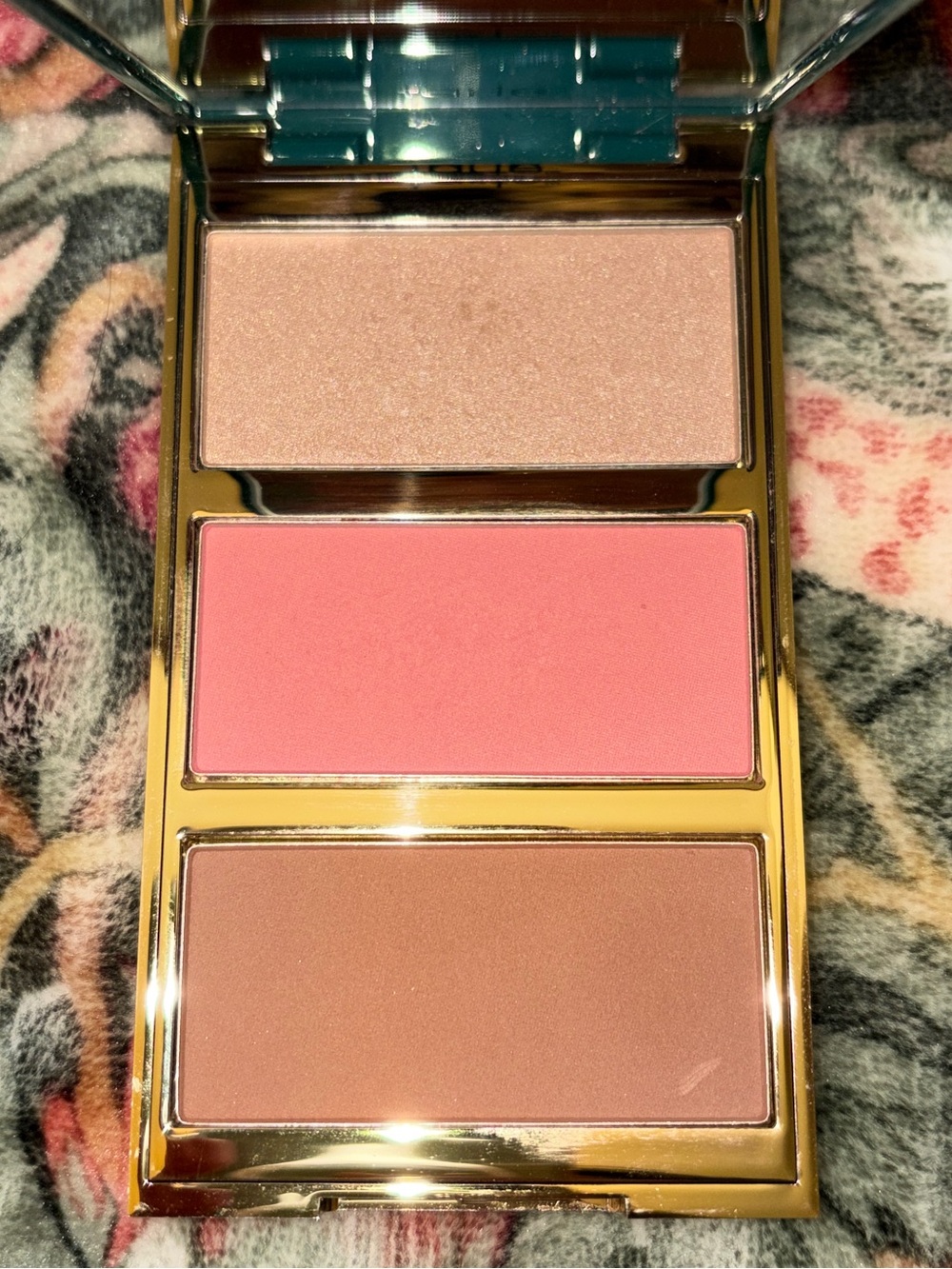 Tarte sunkissed showstoppers
Amazonian clay face palette